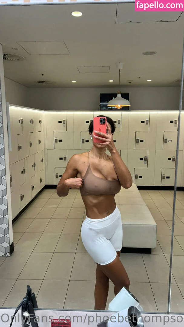 Phoebe Thompson / phoebethompson_x Onlyfans Photo Gallery 