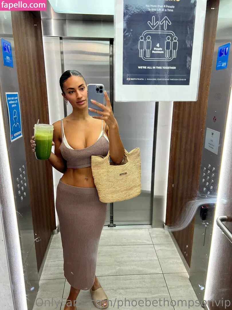 Phoebe Thompson / phoebethompson_x Onlyfans Photo Gallery 