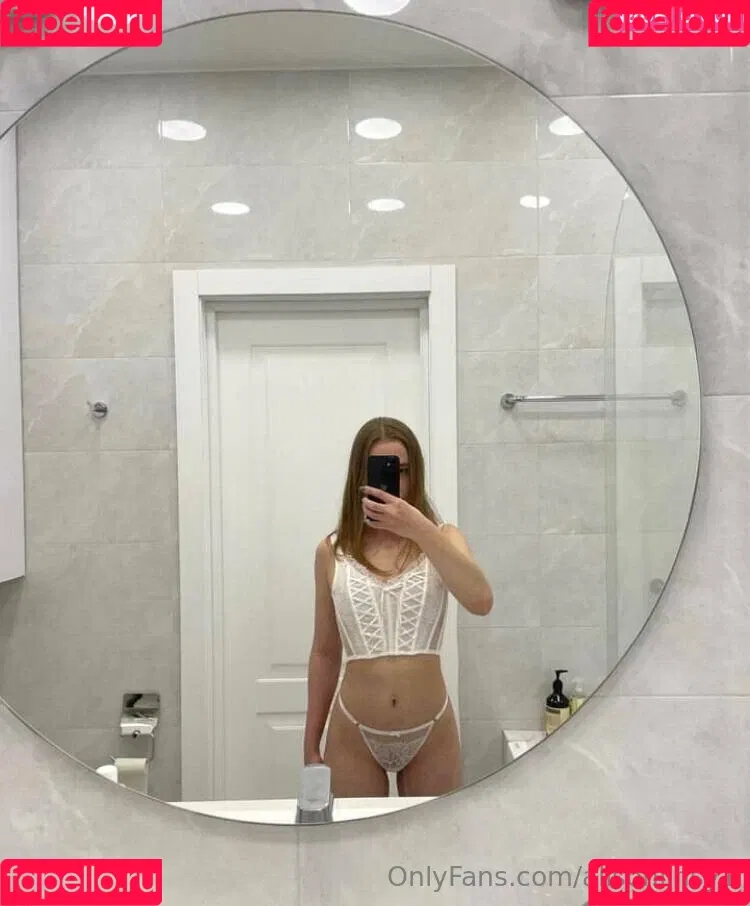 alisonlinsy1 / alisony1 Onlyfans Photo Gallery 