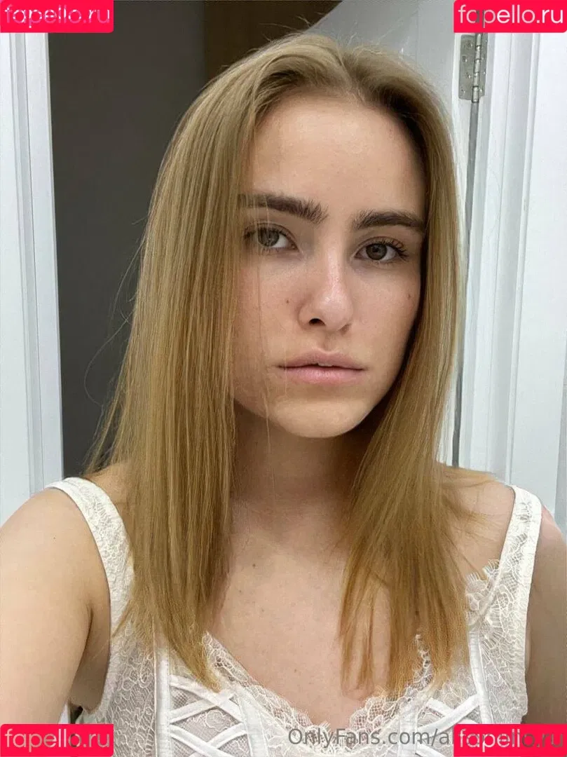 alisonlinsy1 / alisony1 Onlyfans Photo Gallery 