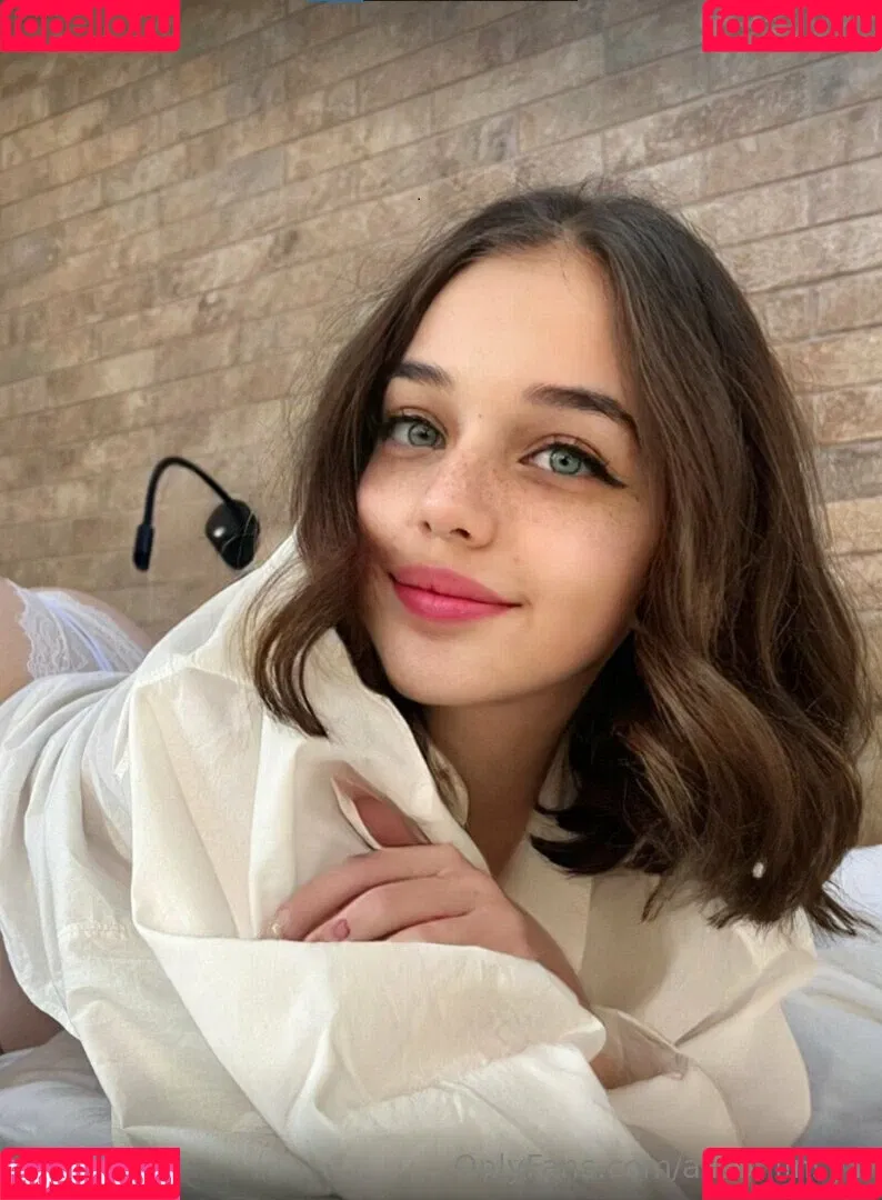 alisonlinsy1 / alisony1 Onlyfans Photo Gallery 