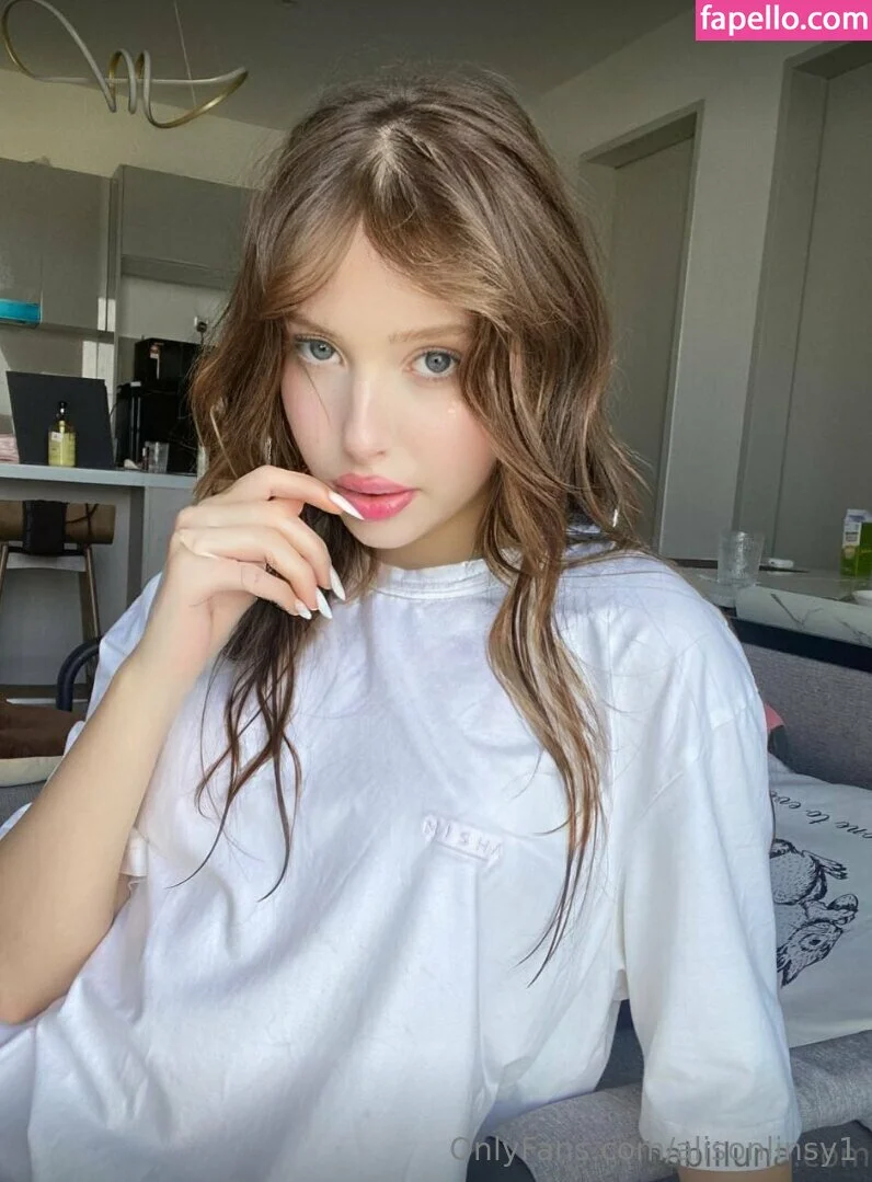 alisonlinsy1 / alisony1 Onlyfans Photo Gallery 