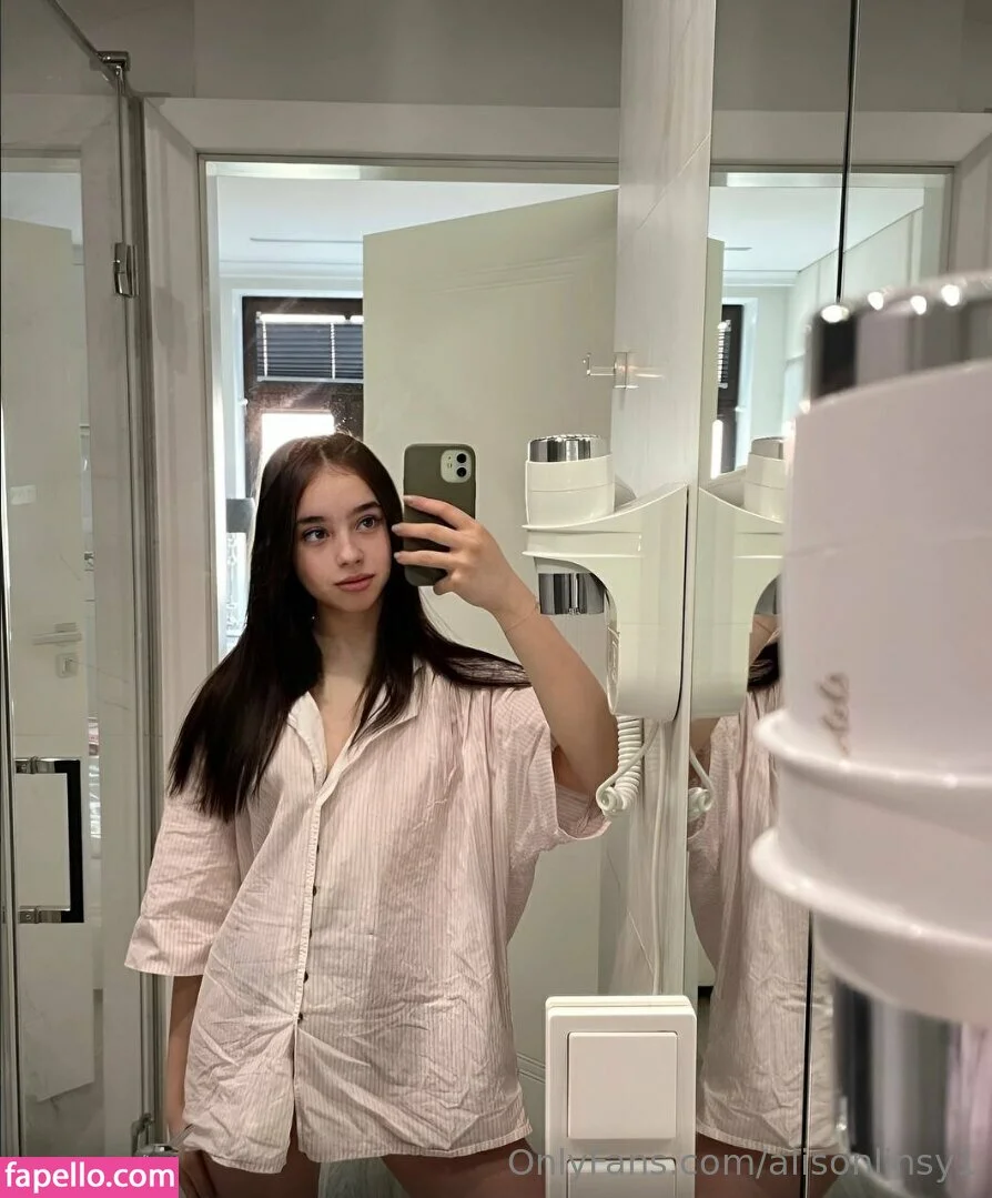 alisonlinsy1 / alisony1 Onlyfans Photo Gallery 