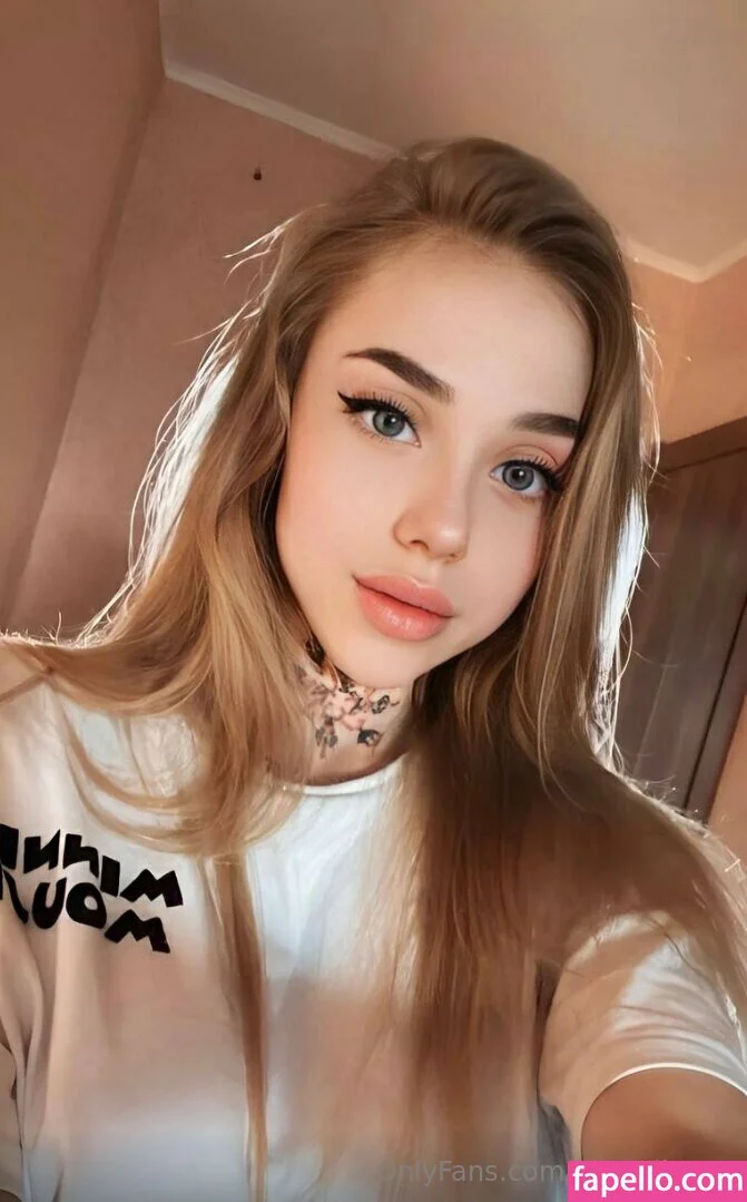 alisonlinsy1 / alisony1 Onlyfans Photo Gallery 