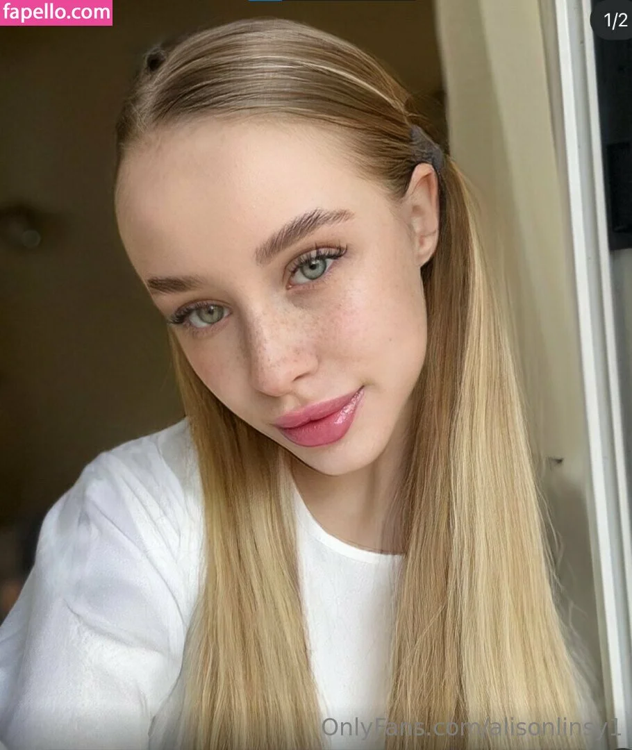 alisonlinsy1 / alisony1 Onlyfans Photo Gallery 