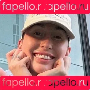 HolliHeaven Onlyfans Photo Gallery 