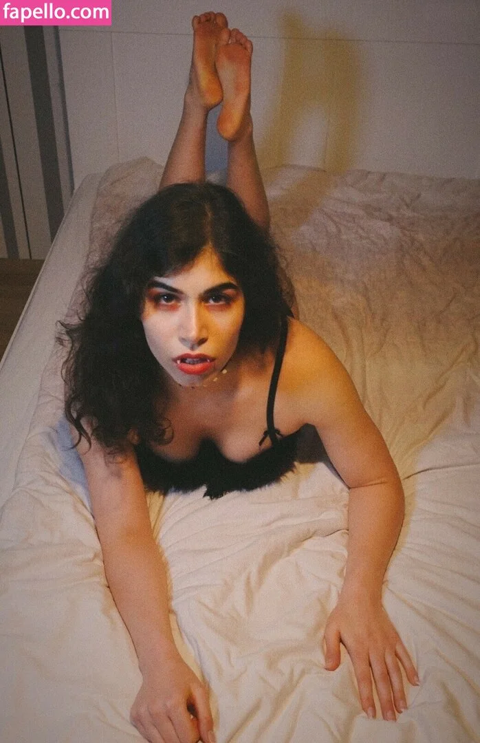 Turkish / Zyliara Onlyfans Photo Gallery 