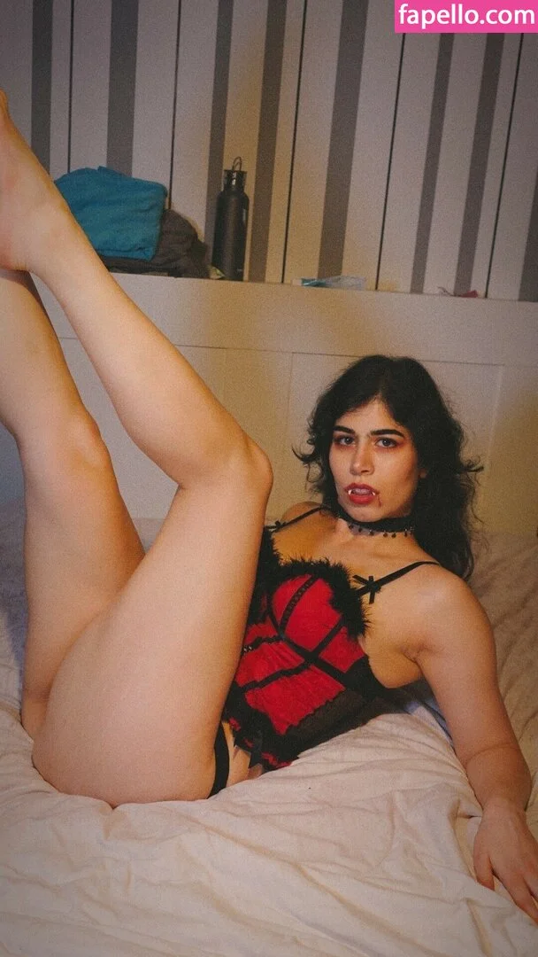 Turkish / Zyliara Onlyfans Photo Gallery 