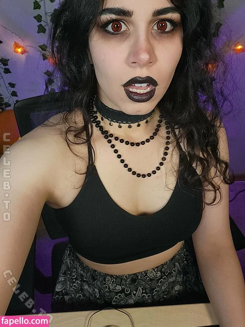 Turkish / Zyliara Onlyfans Photo Gallery 