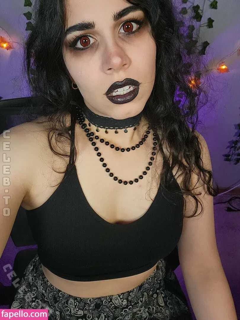 Turkish / Zyliara Onlyfans Photo Gallery 