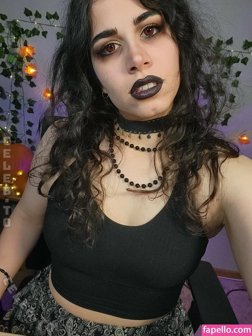 Turkish / Zyliara Onlyfans Photo Gallery 