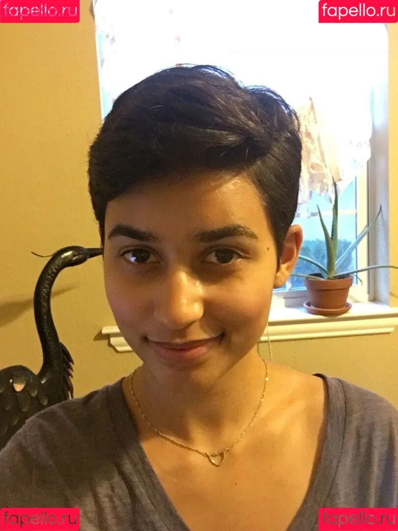 Pretty Feet / prettyfeet_of / prettytoes6969 Onlyfans Photo Gallery 