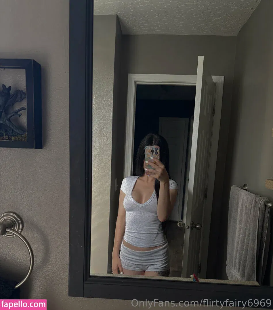 flirtyfairy6969 Onlyfans Photo Gallery 