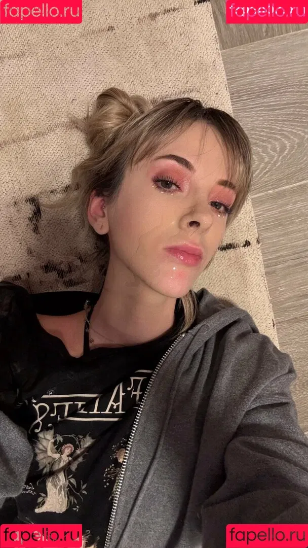 Jade Vow / JadeVow / Littlepidge / pidgespage Onlyfans Photo Gallery 