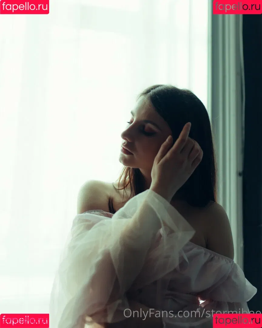 Cherry Blossom / Stormi Bee / baby_cherrry / stormibee / stormibree Onlyfans Photo Gallery 