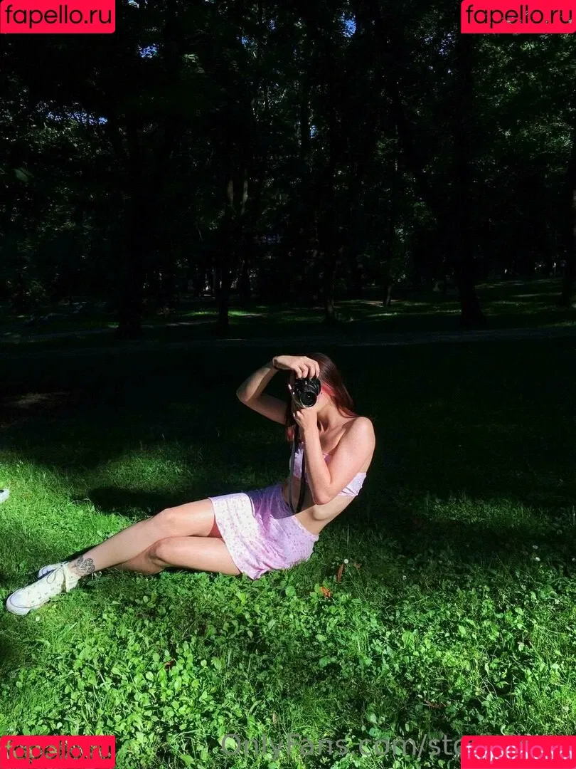 Cherry Blossom / Stormi Bee / baby_cherrry / stormibee / stormibree Onlyfans Photo Gallery 