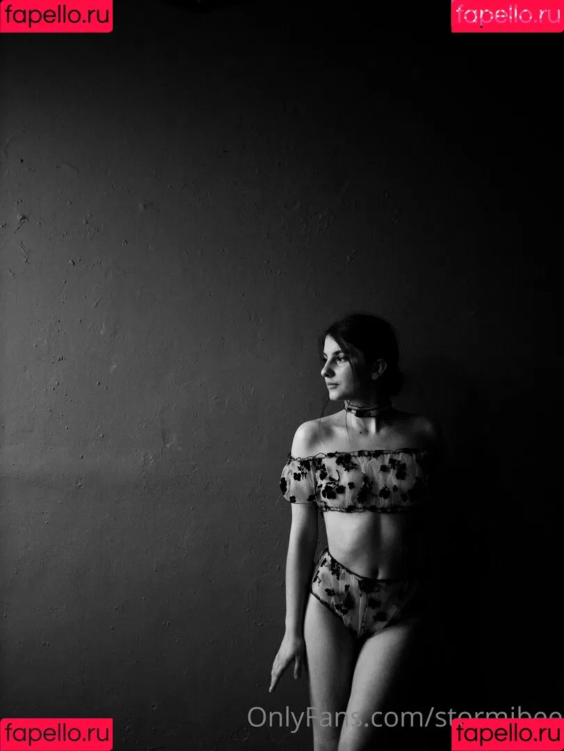 Cherry Blossom / Stormi Bee / baby_cherrry / stormibee / stormibree Onlyfans Photo Gallery 