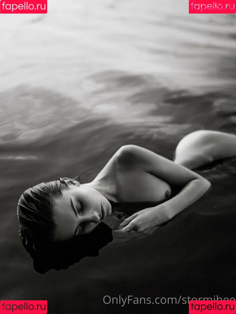 Cherry Blossom / Stormi Bee / baby_cherrry / stormibee / stormibree Onlyfans Photo Gallery 