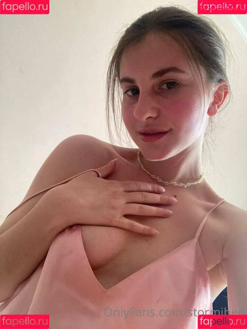 Cherry Blossom / Stormi Bee / baby_cherrry / stormibee / stormibree Onlyfans Photo Gallery 