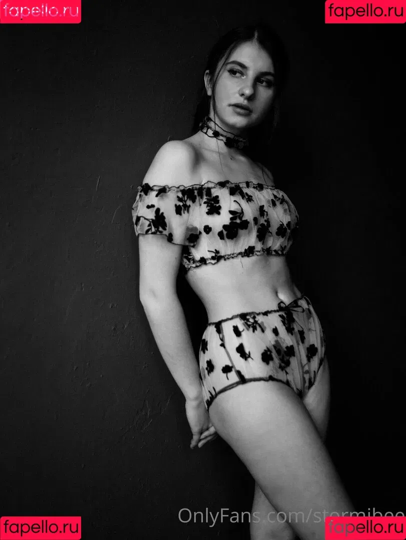 Cherry Blossom / Stormi Bee / baby_cherrry / stormibee / stormibree Onlyfans Photo Gallery 