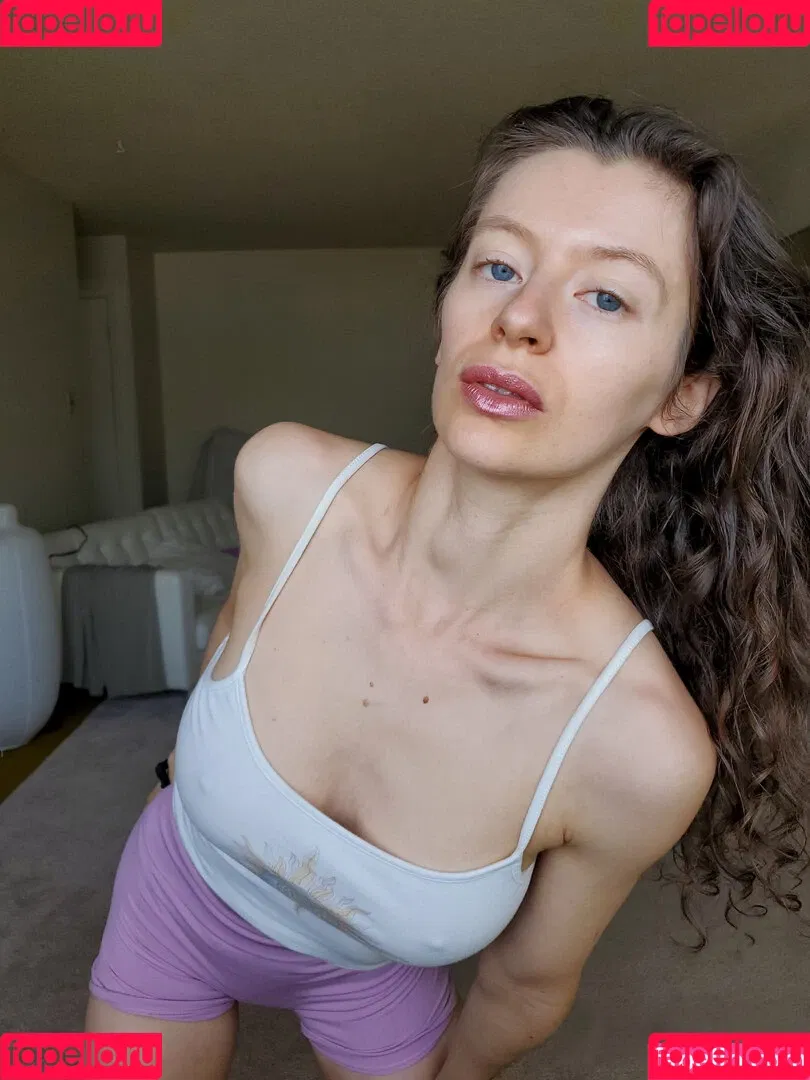VioletFoxy / violet_mfc / violetfoxy_ Onlyfans Photo Gallery 