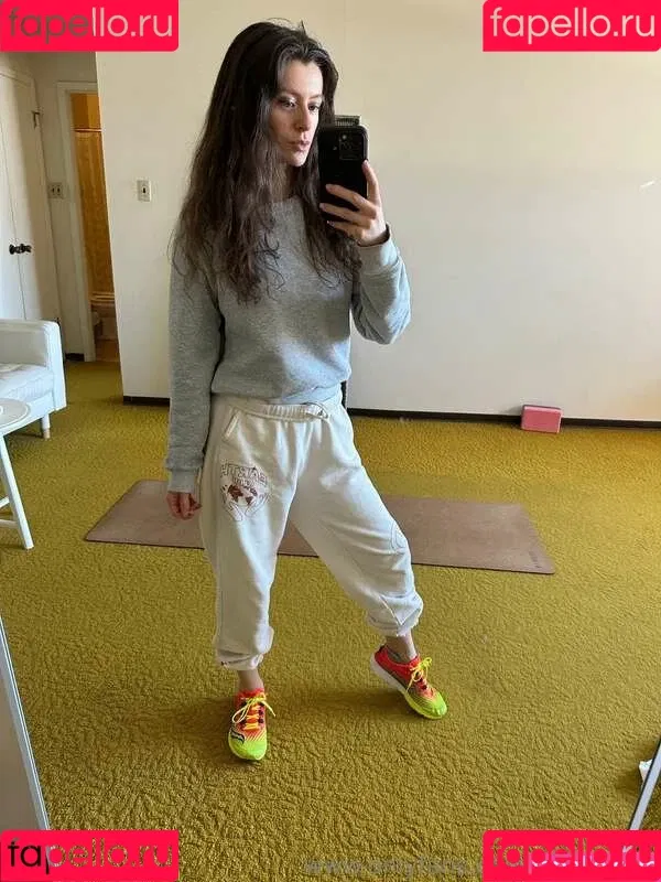 VioletFoxy / violet_mfc / violetfoxy_ Onlyfans Photo Gallery 