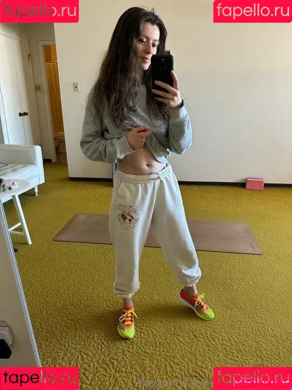 VioletFoxy / violet_mfc / violetfoxy_ Onlyfans Photo Gallery 