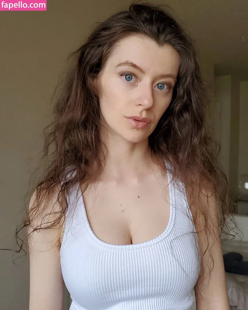 VioletFoxy / violet_mfc / violetfoxy_ Onlyfans Photo Gallery 