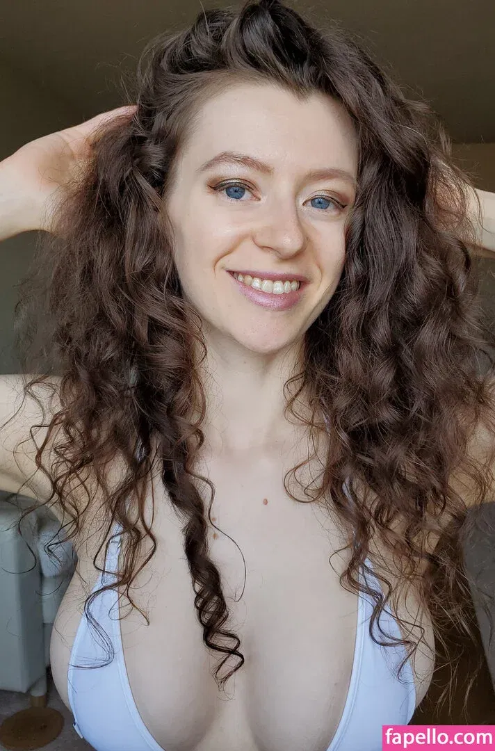 VioletFoxy / violet_mfc / violetfoxy_ Onlyfans Photo Gallery 