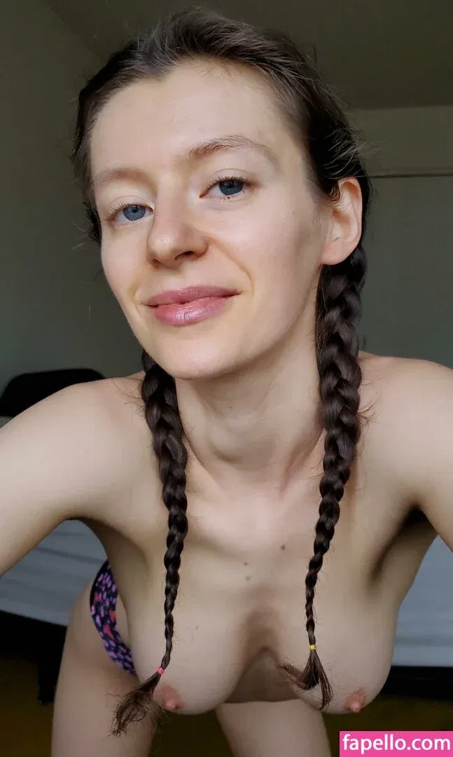 VioletFoxy / violet_mfc / violetfoxy_ Onlyfans Photo Gallery 