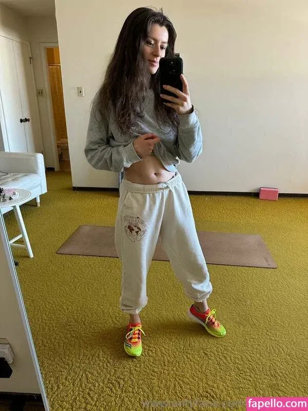 VioletFoxy / violet_mfc / violetfoxy_ Onlyfans Photo Gallery 