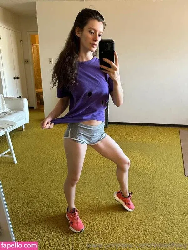 VioletFoxy / violet_mfc / violetfoxy_ Onlyfans Photo Gallery 