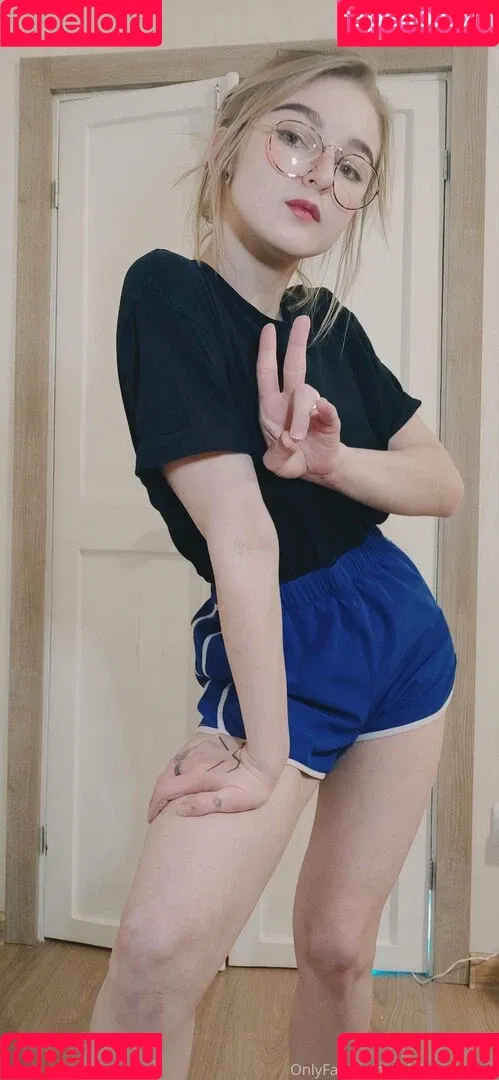 AdalanaD / Lana Delmar / Lanadelmaar / adalanadelmar / lanadelmarphoto Onlyfans Photo Gallery 