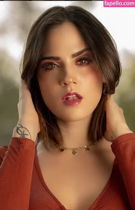 Ophelie Rullier Onlyfans Photo Gallery 