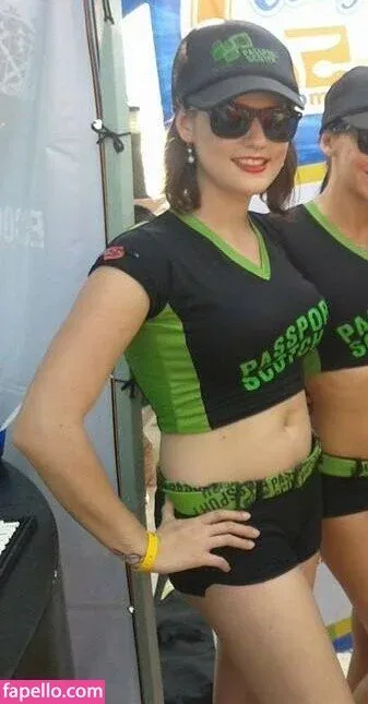 Ophelie Rullier Onlyfans Photo Gallery 