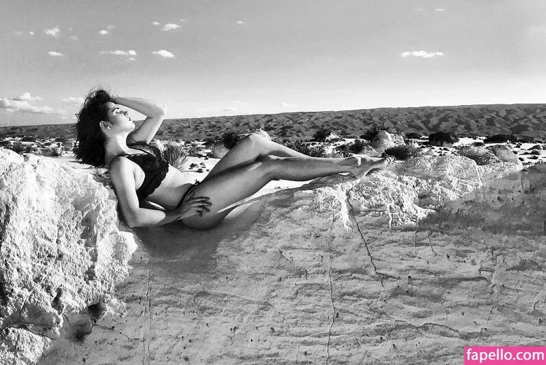 Ophelie Rullier Onlyfans Photo Gallery 