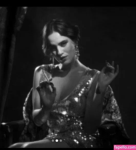 Ophelie Rullier Onlyfans Photo Gallery 