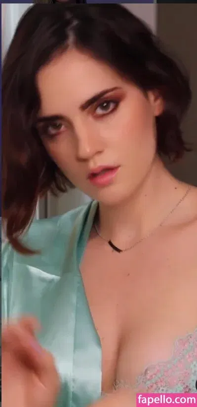 Ophelie Rullier Onlyfans Photo Gallery 