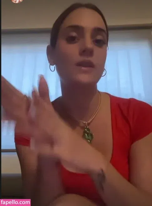 Ophelie Rullier Onlyfans Photo Gallery 