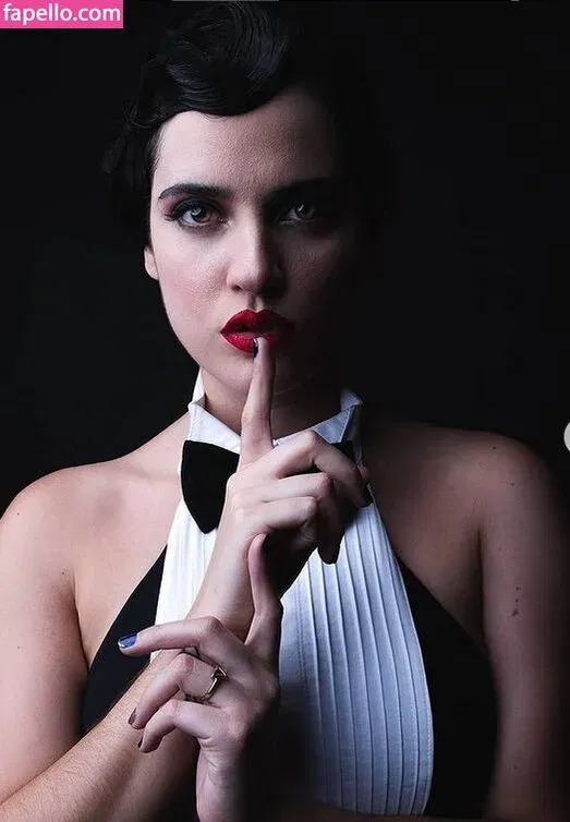 Ophelie Rullier Onlyfans Photo Gallery 