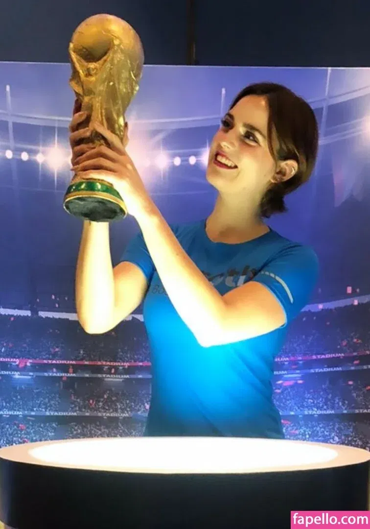 Ophelie Rullier Onlyfans Photo Gallery 