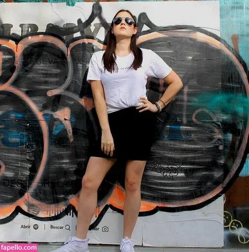 Ophelie Rullier Onlyfans Photo Gallery 