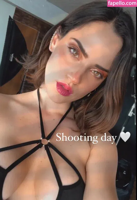 Ophelie Rullier Onlyfans Photo Gallery 