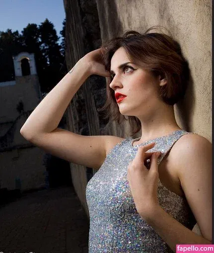 Ophelie Rullier Onlyfans Photo Gallery 