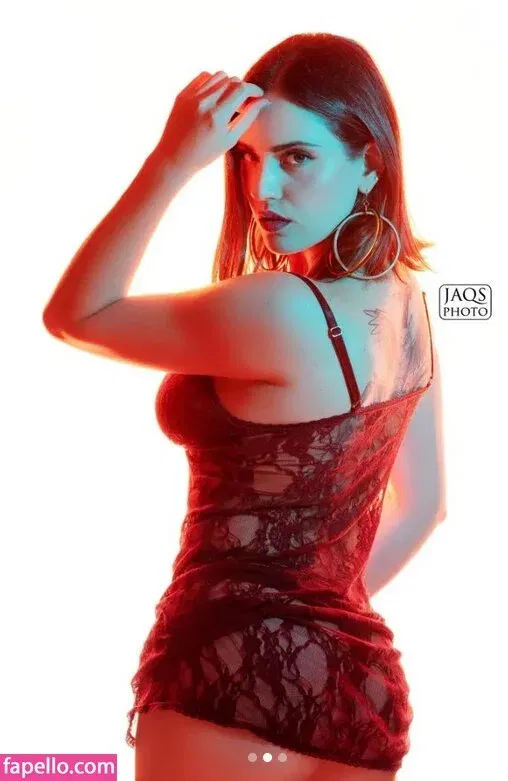 Ophelie Rullier Onlyfans Photo Gallery 