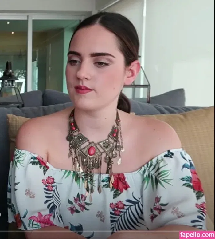 Ophelie Rullier Onlyfans Photo Gallery 