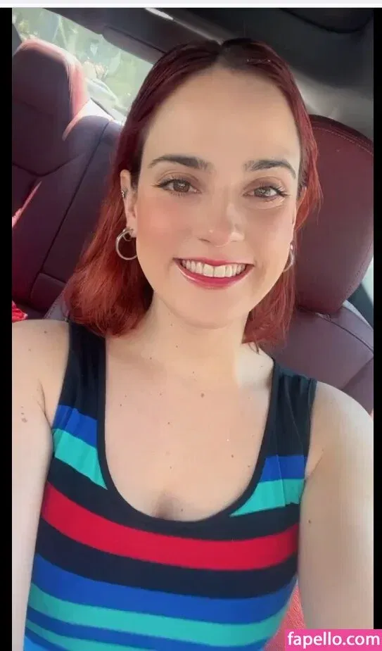 Ophelie Rullier Onlyfans Photo Gallery 