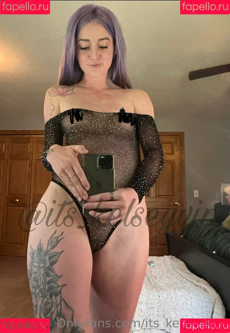 kelseyannefree / kelsharkin Onlyfans Photo Gallery 