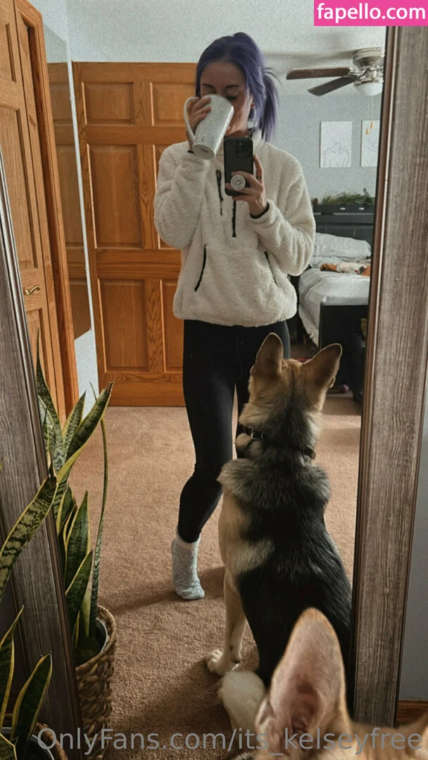 kelseyannefree / kelsharkin Onlyfans Photo Gallery 