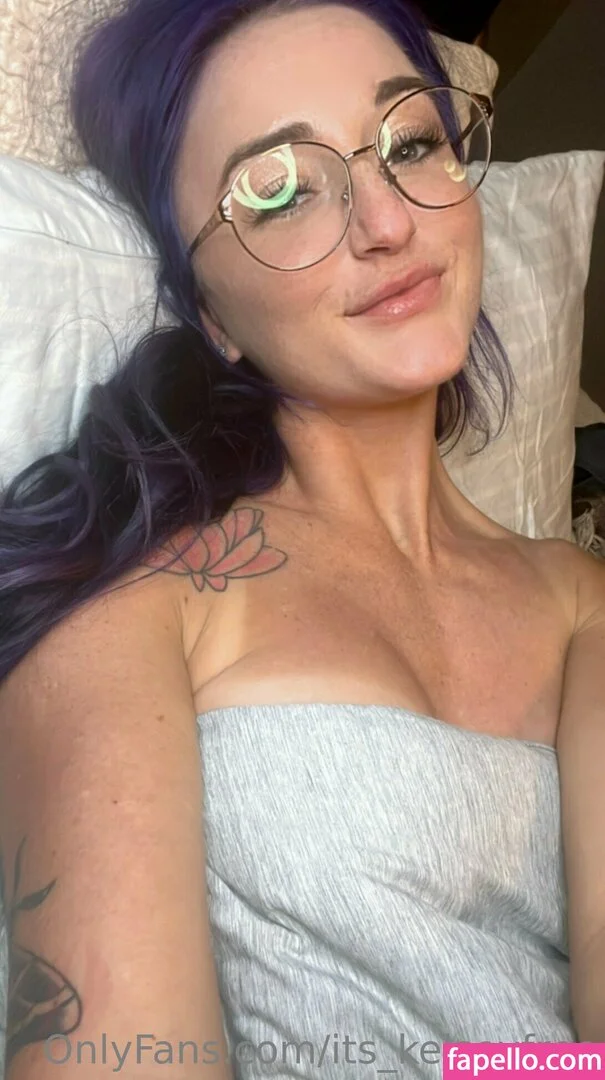 kelseyannefree / kelsharkin Onlyfans Photo Gallery 